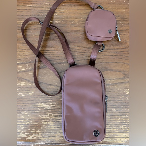 lululemon athletica Bags Lululemon Modular Phone Crossbody Bag
